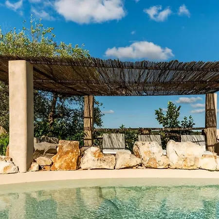 Schoenes Steinhaus Mit Pool Und Panoramablick Cisternino